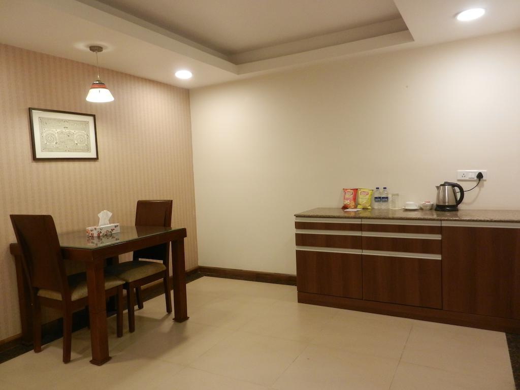 Brunton Heights Executive Suites Bengaluru Kültér fotó