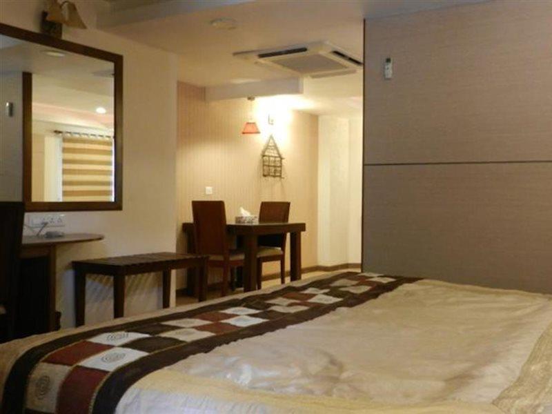 Brunton Heights Executive Suites Bengaluru Kültér fotó
