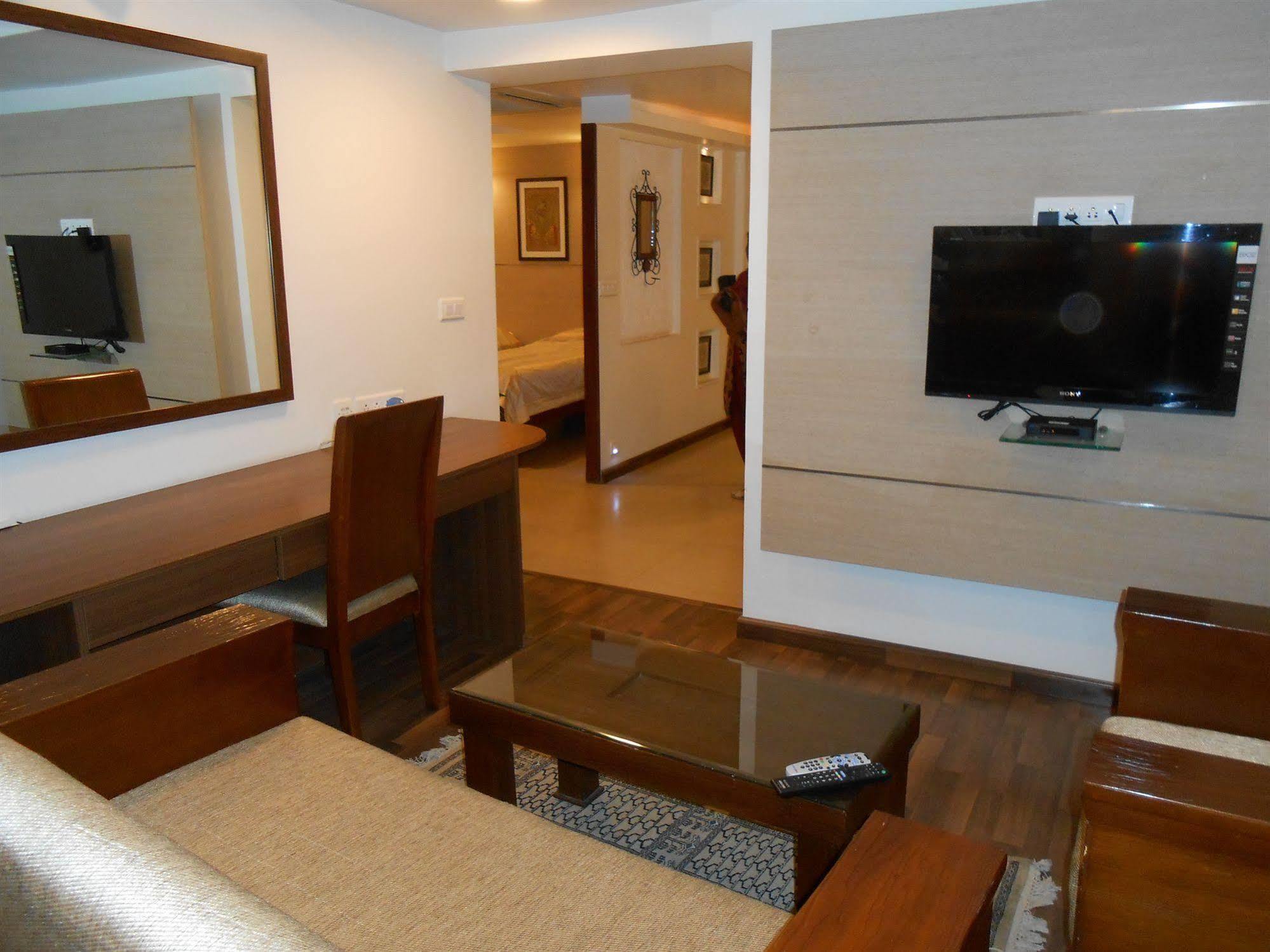 Brunton Heights Executive Suites Bengaluru Kültér fotó