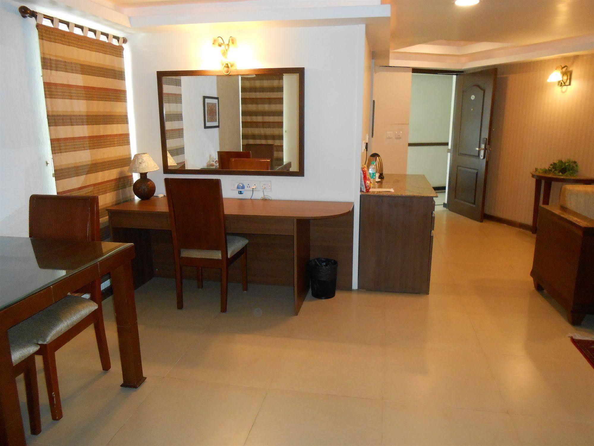Brunton Heights Executive Suites Bengaluru Kültér fotó